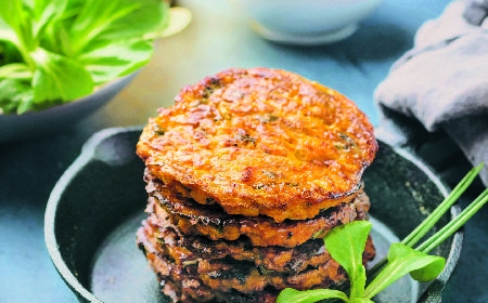 Placki z mąki grochowej: idealne dla wegan, wegetarian