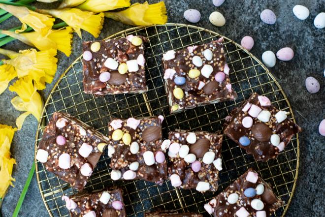 Mazurek na waflach bez pieczenia