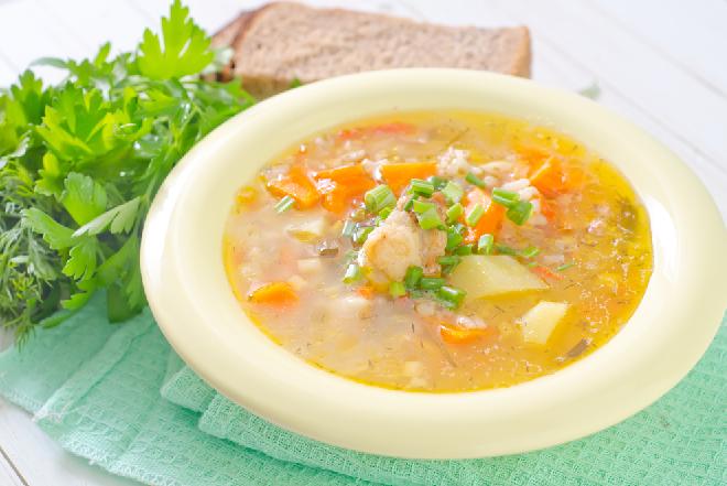 Zupa ryżowa z porem - smaczna i niedroga zupa na codzienny obiad